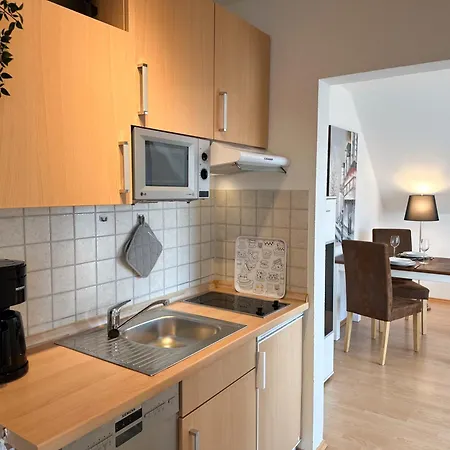 Ferienidyll Bartling Haus Vineta Wg 8 Im Alten Ortskern, Modern, Gemuetlich Zempin