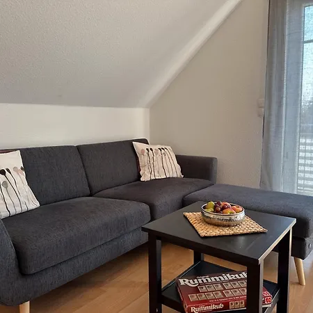 Ferienidyll Bartling Haus Vineta Wg 8 Im Alten Ortskern, Modern, Gemuetlich * Zempin