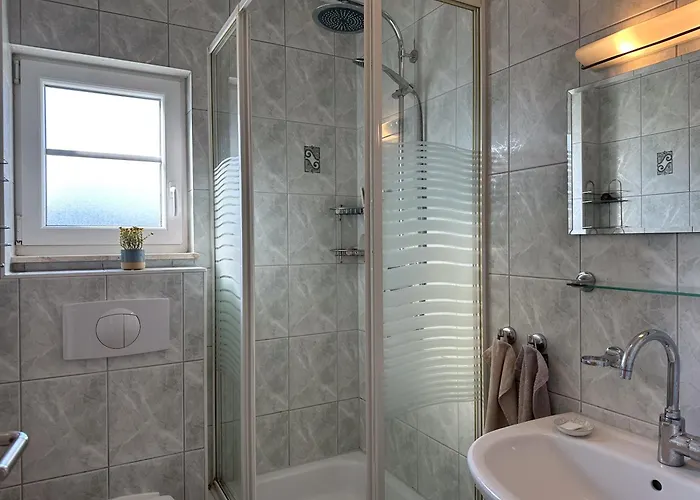 Ferienidyll Bartling Haus Vineta Wg 8 Im Alten Ortskern, Modern, Gemuetlich *
